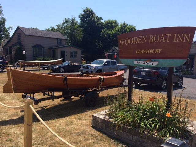 Wooden Boat Inn Клейтън Екстериор снимка